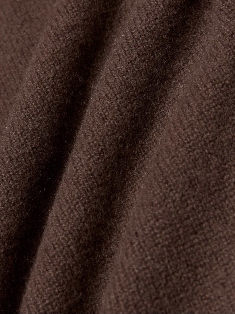 The Group by Babaton LUXE CASHMERE V-NECK SWEATER - Picture 4 of 10